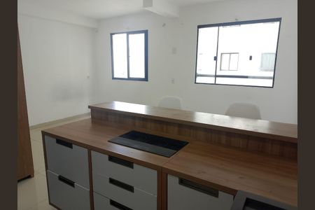 Cozinha de kitnet/studio à venda com 1 quarto, 26m² em Bonfim, Osasco