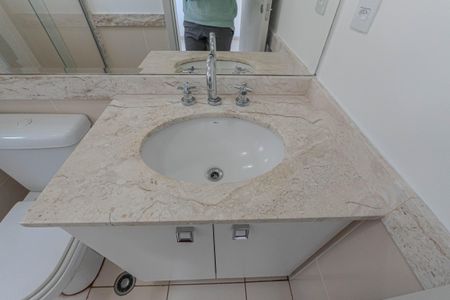 Apartamento à venda com 139m², 3 quartos e 2 vagasBanheiro da Suíte 1