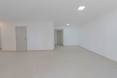 Apartamento à venda com 139m², 3 quartos e 2 vagasSala