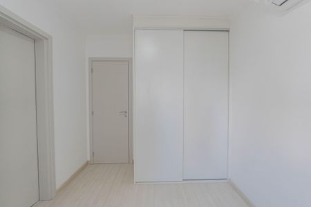Apartamento à venda com 139m², 3 quartos e 2 vagasSuíte 1