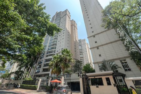 Apartamento à venda com 139m², 3 quartos e 2 vagasFachada