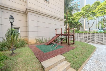 Apartamento à venda com 139m², 3 quartos e 2 vagasÁrea comum - Playground