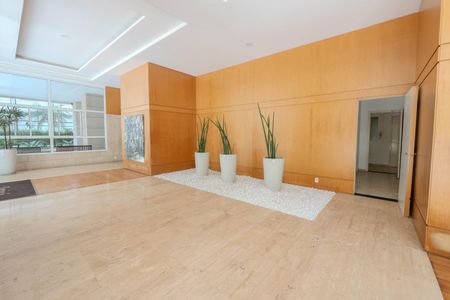 Apartamento à venda com 139m², 3 quartos e 2 vagasHall de entrada