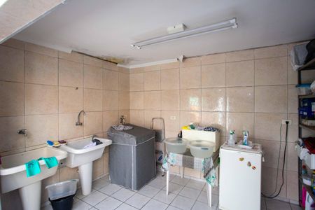 Casa à venda com 320m², 4 quartos e 3 vagasÁrea de Serviço