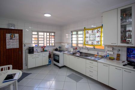Casa à venda com 320m², 4 quartos e 3 vagasCozinha