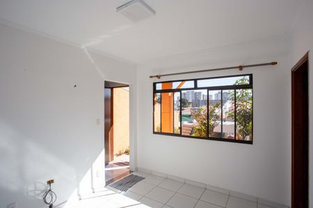 Casa à venda com 320m², 4 quartos e 3 vagasEdícula