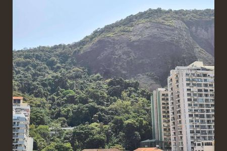 Apartamento à venda com 98m², 3 quartos e 1 vaga