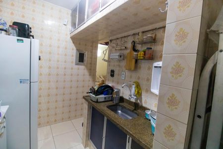 Apartamento à venda com 73m², 2 quartos e 1 vaga Apartamento à venda com 73m², 2 quartos e 1 vagaCozinha e Área de Serviço