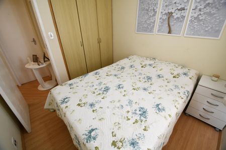 Apartamento à venda com 69m², 3 quartos e 2 vagasQuarto 2