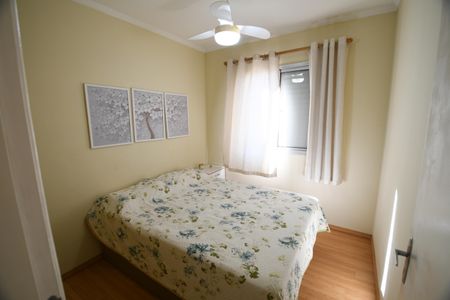 Apartamento à venda com 69m², 3 quartos e 2 vagasQuarto 2