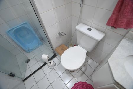 Apartamento à venda com 69m², 3 quartos e 2 vagasBanheiro 