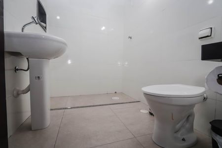 Casa à venda com 120m², 2 quartos e 1 vagaBanheiro