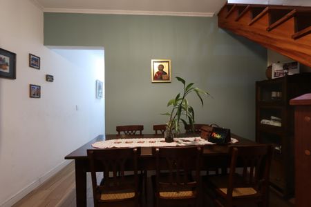 Casa à venda com 260m², 4 quartos e 2 vagasSala 2