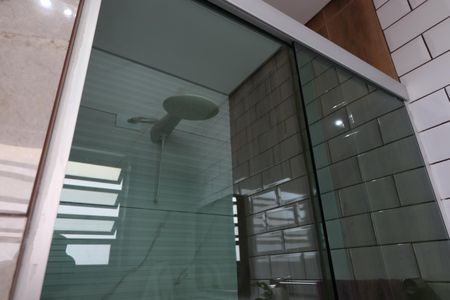 Casa à venda com 260m², 4 quartos e 2 vagasBanheiro Social 2