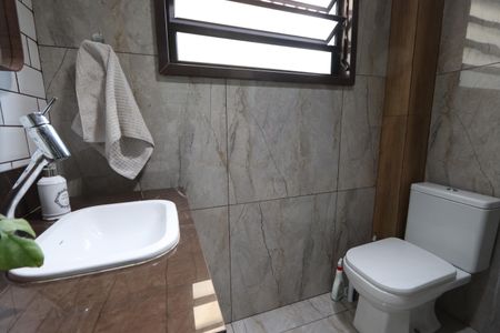 Casa à venda com 260m², 4 quartos e 2 vagasBanheiro Social 2