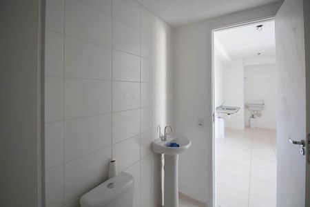 Apartamento para alugar com 37m², 2 quartos e sem vaga Apartamento para alugar com 37m², 2 quartos e sem vagaBanheiro