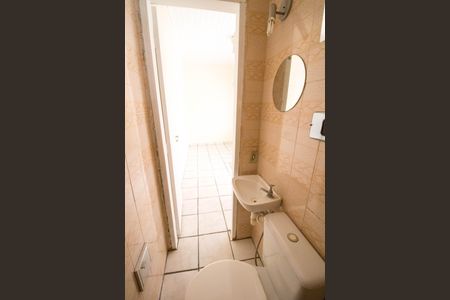 Casa à venda com 144m², 4 quartos e 2 vagasBanheiro de serviço