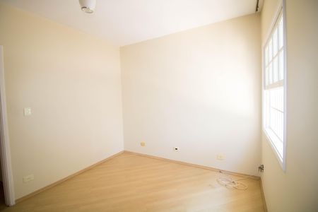 Casa à venda com 144m², 4 quartos e 2 vagasQuarto 1