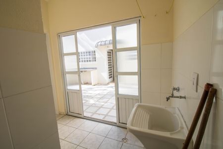 Casa à venda com 144m², 4 quartos e 2 vagasÁrea de Serviço