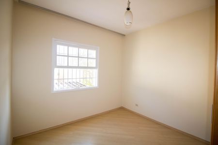 Casa à venda com 144m², 4 quartos e 2 vagasSuíte