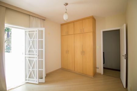 Casa à venda com 144m², 4 quartos e 2 vagasQuarto 2