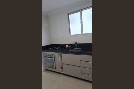 Apartamento à venda com 76m², 2 quartos e 1 vagaCozinha
