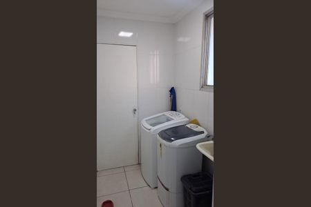 Apartamento à venda com 76m², 2 quartos e 1 vagaLavanderia