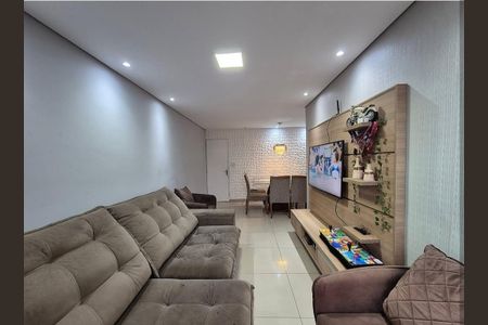 Apartamento à venda com 76m², 2 quartos e 1 vagaSala