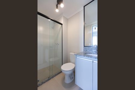Banheiro de apartamento à venda com 1 quarto, 46m² em Conceicao, Campinas