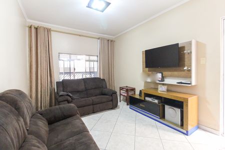 Sala de casa à venda com 3 quartos, 140m² em Vila Chuca, São Paulo