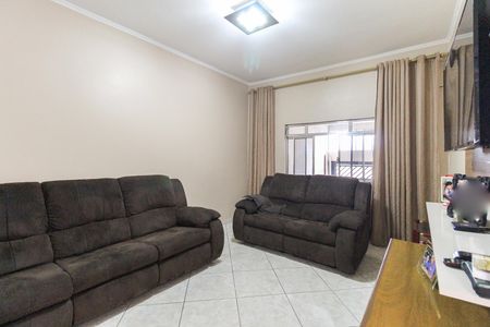 Casa à venda com 140m², 3 quartos e 2 vagas Casa à venda com 140m², 3 quartos e 2 vagasSala