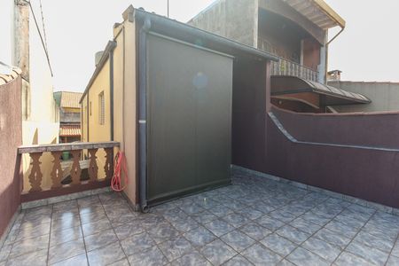 Casa à venda com 140m², 3 quartos e 2 vagas Casa à venda com 140m², 3 quartos e 2 vagasVaranda do Quarto 3