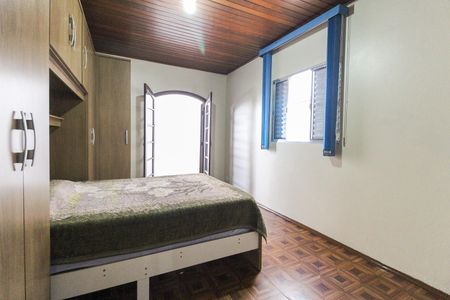 Casa à venda com 140m², 3 quartos e 2 vagas Casa à venda com 140m², 3 quartos e 2 vagasQuarto 3