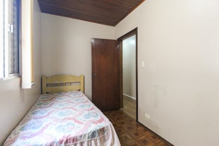 Casa à venda com 140m², 3 quartos e 2 vagas Casa à venda com 140m², 3 quartos e 2 vagasQuarto 2