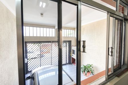Casa à venda com 140m², 3 quartos e 2 vagas Casa à venda com 140m², 3 quartos e 2 vagasVista da Sala