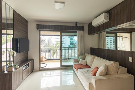 Sala de apartamento para alugar com 1 quarto, 45m² em Batel, Curitiba