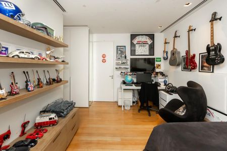 Apartamento à venda com 714m², 5 quartos e NaN vagas