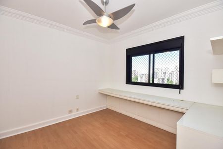 Apartamento à venda com 288m², 4 quartos e 4 vagasSuíte 2