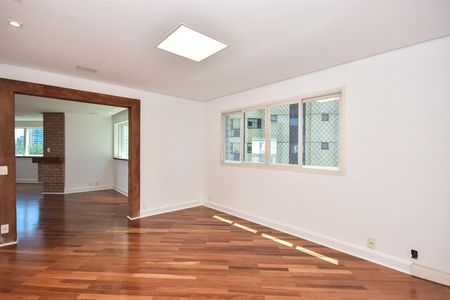 Apartamento à venda com 288m², 4 quartos e 4 vagasSala de Jantar