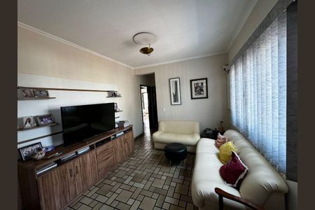 Casa à venda com 3 quartos, 297m² em Vila Pires, Santo André