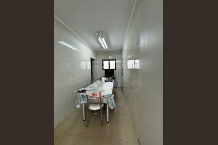 Casa à venda com 3 quartos, 297m² em Vila Pires, Santo André