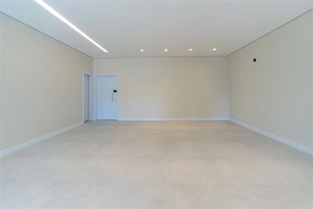 Apartamento à venda com 3 quartos, 223m² em Centro Empresarial Tamboré, Santana de Parnaíba