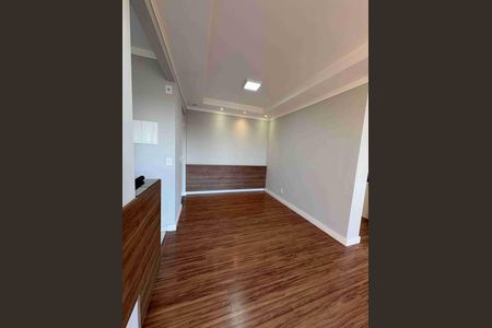 Apartamento à venda com 3 quartos, 60m² em Vila Satúrnia, Campinas