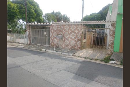 Casa à venda com 3 quartos, 300m² em Vila Ema, São Paulo