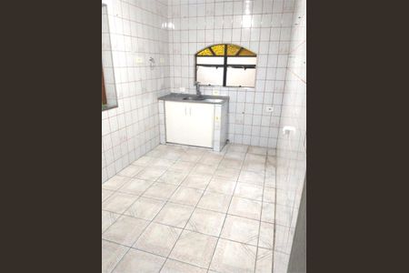 Casa à venda com 3 quartos, 300m² em Vila Ema, São Paulo