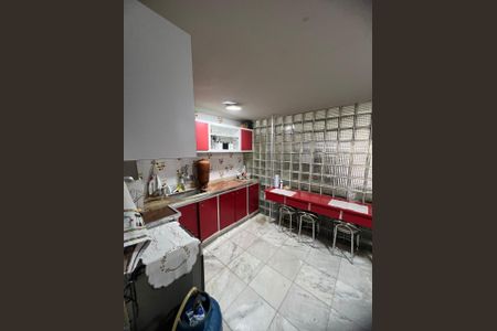 Apartamento à venda com 166m², 4 quartos e sem vaga