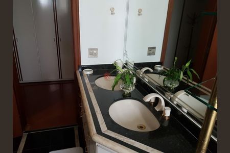 Apartamento à venda com 4 quartos, 250m² em Vila Gomes Cardim, São Paulo