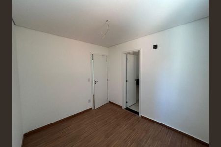 Apartamento à venda com 2 quartos, 64m² em Santa Efigênia, Belo Horizonte