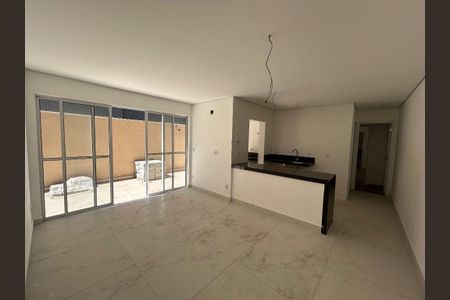 Apartamento à venda com 2 quartos, 64m² em Santa Efigênia, Belo Horizonte