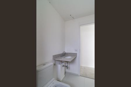 Apartamento à venda com 144m², 3 quartos e 3 vagas Apartamento à venda com 144m², 3 quartos e 3 vagasBanheiro da Suíte 1